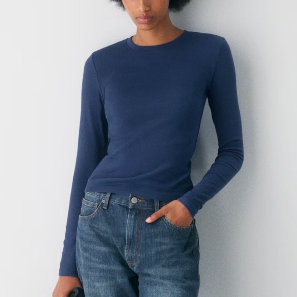 NWOT Aritzia HomeStretch Rib Crew Longsleeve Byron Blue